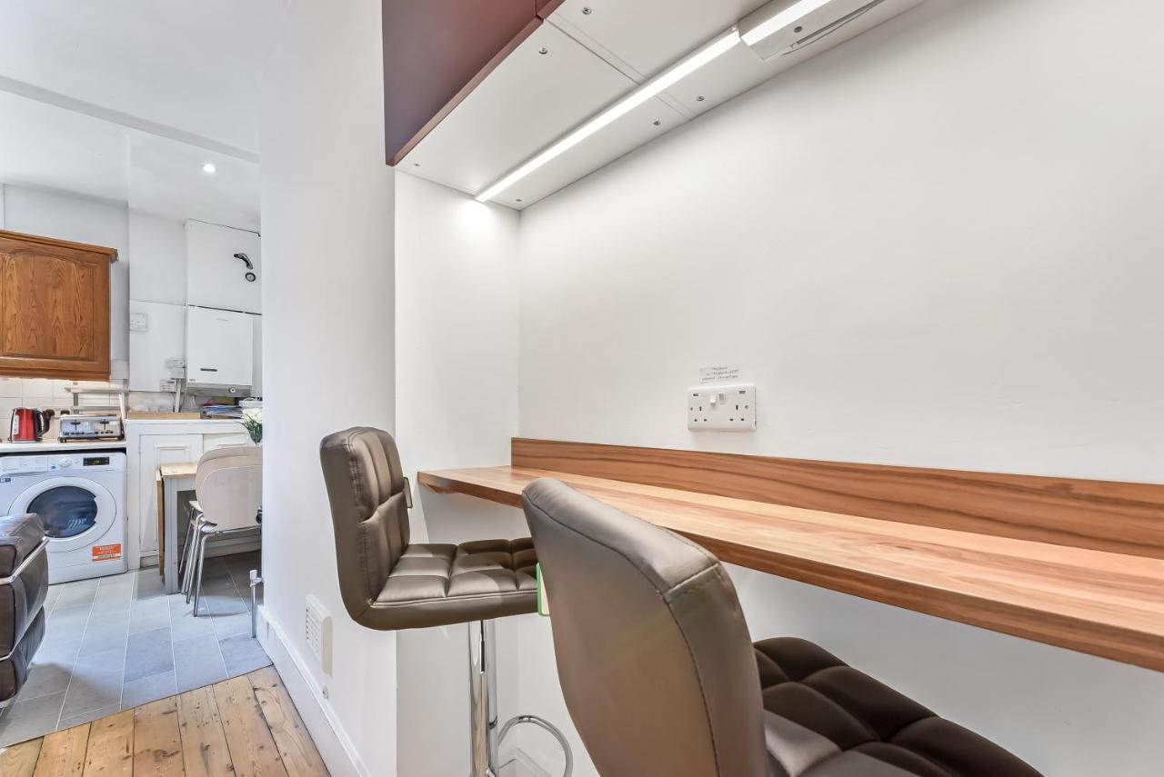 Groves 4 Bedroom, Shepherds Bush London Eksteriør bilde